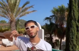 AA
