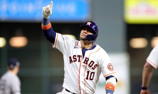 LO DIJO EL DUEÑO de Astros: Crane aseguró optimismo por FIRMAR a Gurriel de nuevo Por D