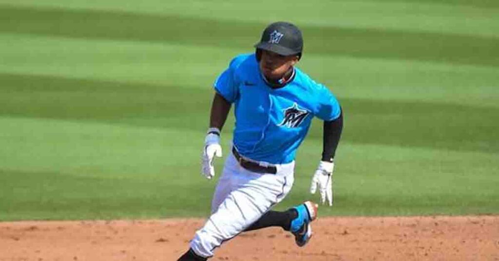 Marlins ordena al primo de Rafael Devers y otros cuatro reservar espacio para tres