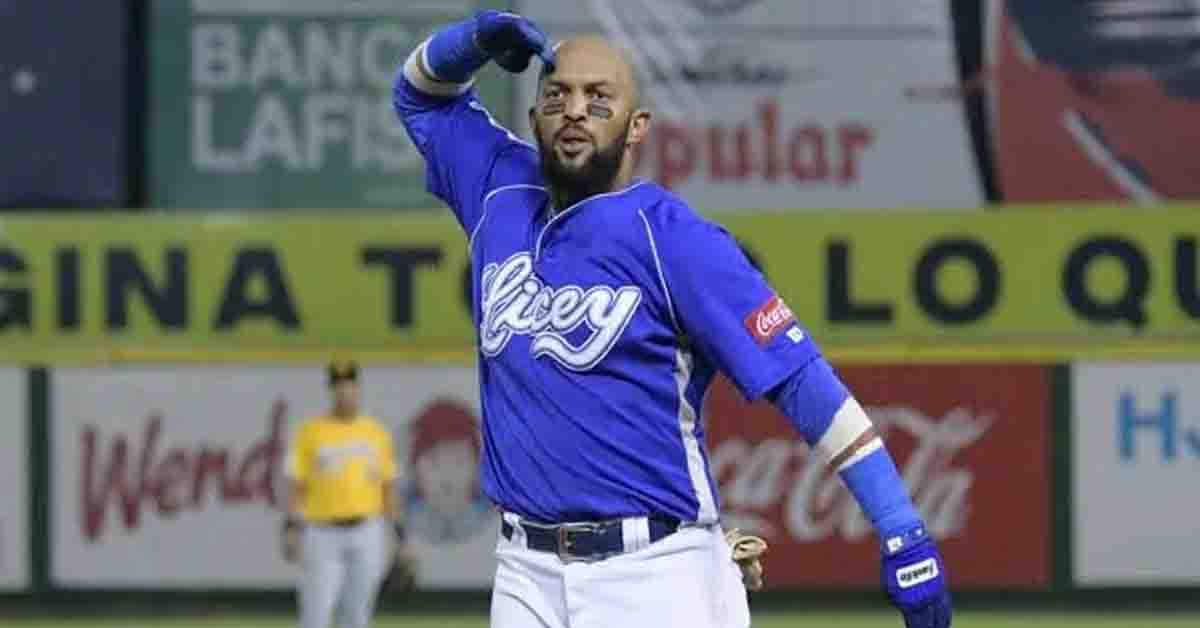 Emilio Bonifacio le calla la boca a quienes pedían su retiro (VIDEO)