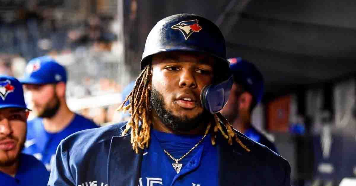 Dejan a Vladimir Guerrero jr, sin un peso, tras envaramiento de cuentas bancarias -ENTERATE-