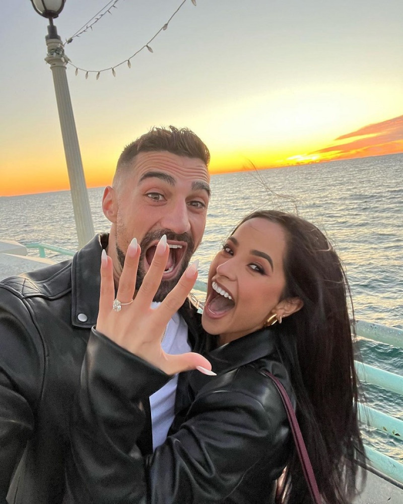 Becky G y Sebastian Lletget siguen juntos