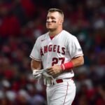 Mike Trout conecta el primer cuadrangular del año en el Opening Day