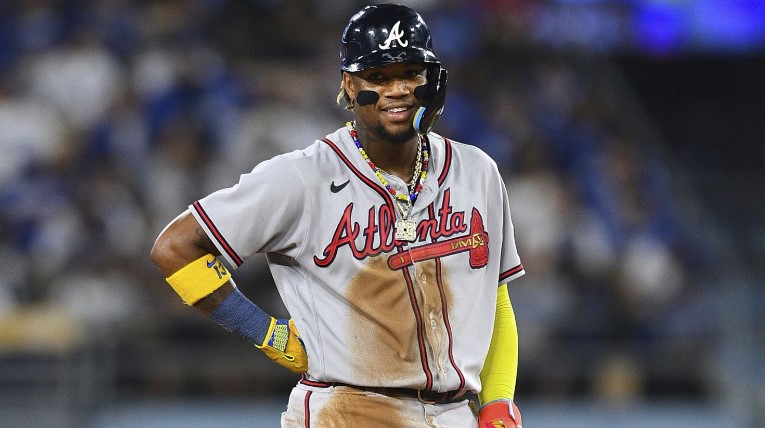 Rumbo al 50-50: ¿Ronald Acuña Jr. Alcanzará la Marca en 2024? Proyecciones y Expectativas