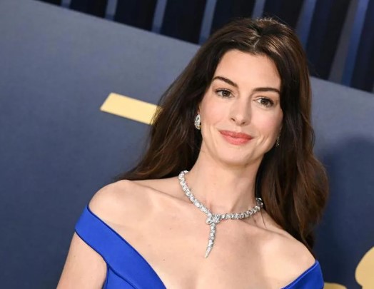 ANNE HATHAWAY REVELA QUE PERDIÓ UN BEBÉ EN SU BÚSQUEDA POR SER MAMÁ