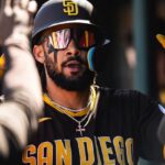 Fernando Tatis Jr. salva al nuevo as de los Padres con una espectacular atrapada