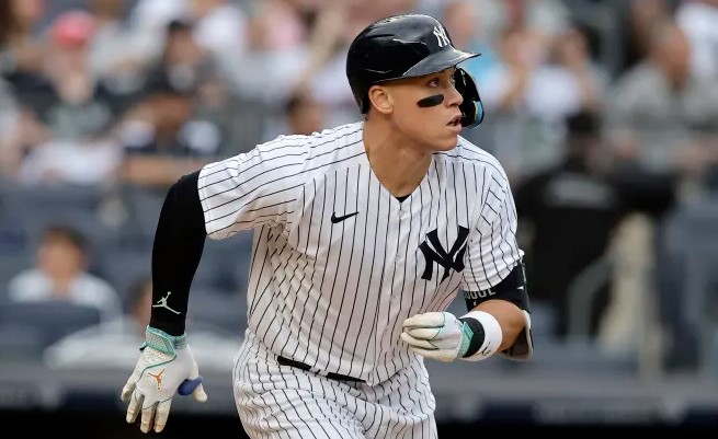 Mánager de Yankees HABLÓ sobre Aaron Judge: «Está un poco golpeado»