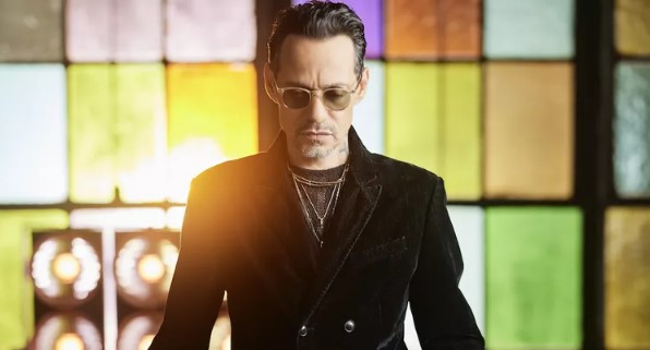 Marc Anthony celebra otro éxito