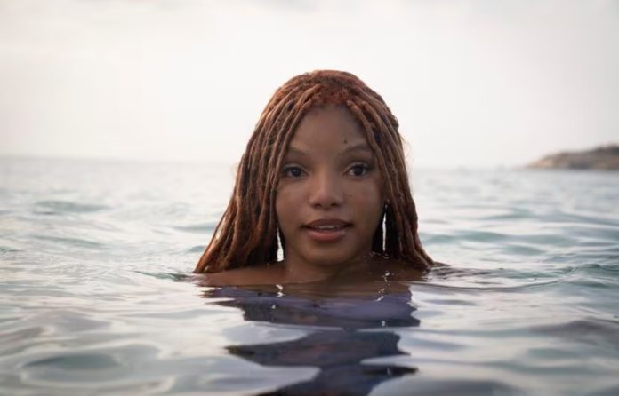 Halle Bailey, actriz de La Sirenita, se convierte en madre