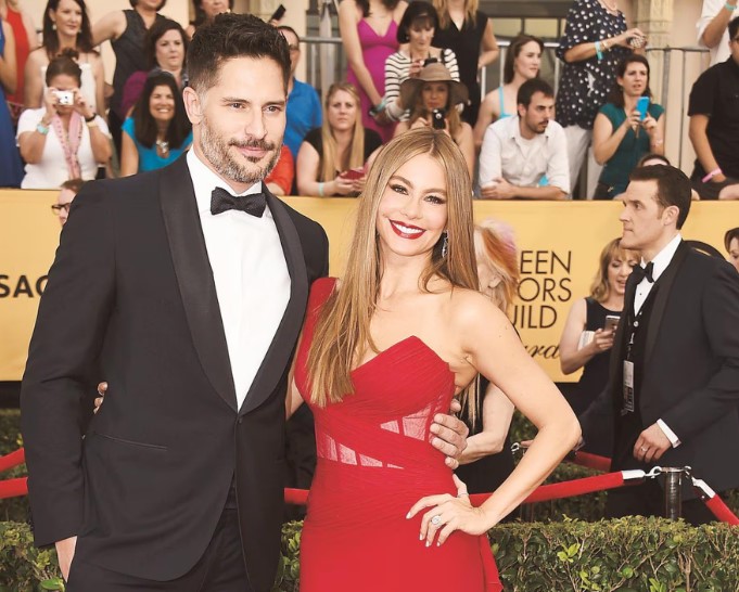 Sofía Vergara y Joe Manganiello están oficialmente divorciados