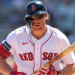 Red Sox Revela Diagnóstico que Mantendrá al 1B Estrella Fuera por Tiempo Indefinido