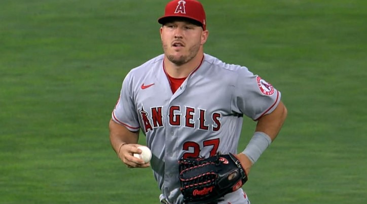 “¿Será cierto? Fuertes rumores sobre un posible cambio de Mike Trout en los Angelinos”