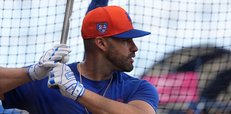 Manager de Mets revela la estimación de cuándo debutará JD Martínez en su nuevo equipo