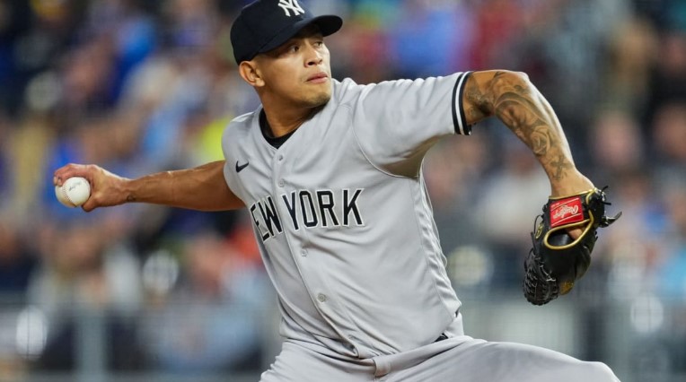 Jonathan Loáisiga revela noticia preocupante que sacude a los Yankees