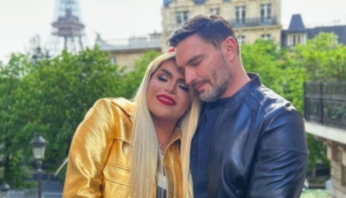 Julián Gil y Wendy Guevara se muestran más enamorados que nunca en París