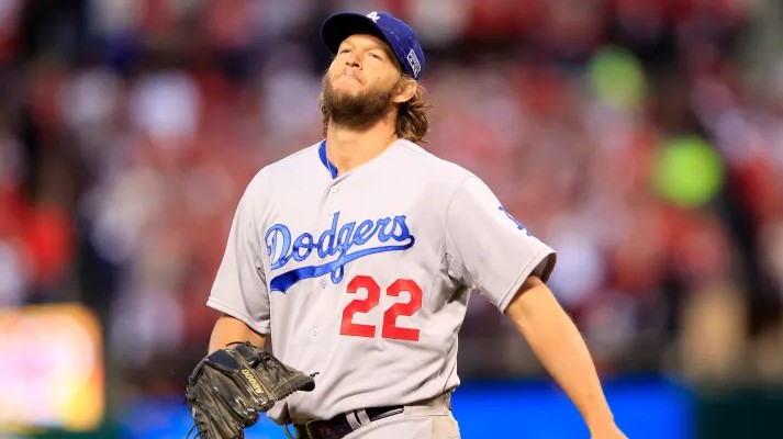 “¡Calentando el ambiente! Diamondbacks se burla de Clayton Kershaw con un peculiar souvenir”