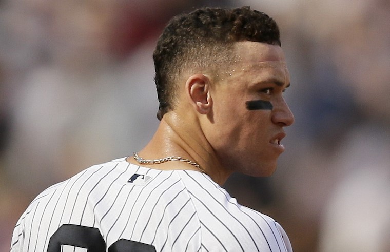 Umpire admite error en decisión con Aaron Judge frente a los Cerveceros