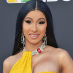 Cardi B ‘explota’ contra quienes creen que tiene raíces mexicanas: “Me siento ofendida”