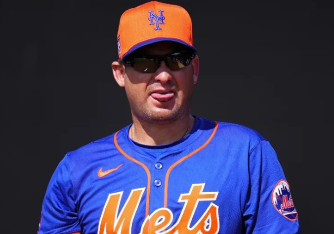 Carlos Mendoza sobre el despido de Jorge López de los Mets: “Tenemos estándares aquí”