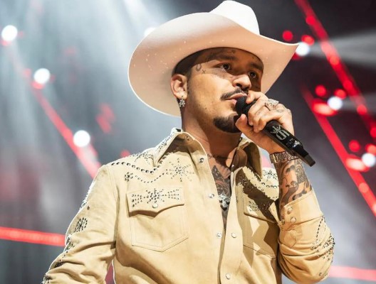 CHRISTIAN NODAL Y SU PETICIÓN MÁS SENTIDA ANTE LA POLÉMICA: ‘PAREN CON EL ODIO HACIA MI FAMILIA’