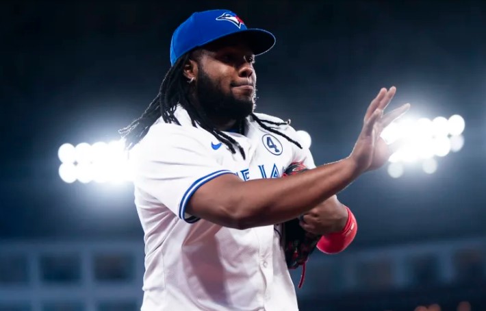 Marineros intentarán adquirir a Vladimir Guerrero Jr. si los Azulejos lo ponen disponible