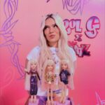 #KarolG se convierte en la primera artista musical 🎶 en tener su muñeca Bratz 🩷