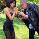 Becky G y Bad Bunny 😍 Más Detalles de becky en el Pr1mer C0m3ntario Al hablar de Su p3l3a con Thalía