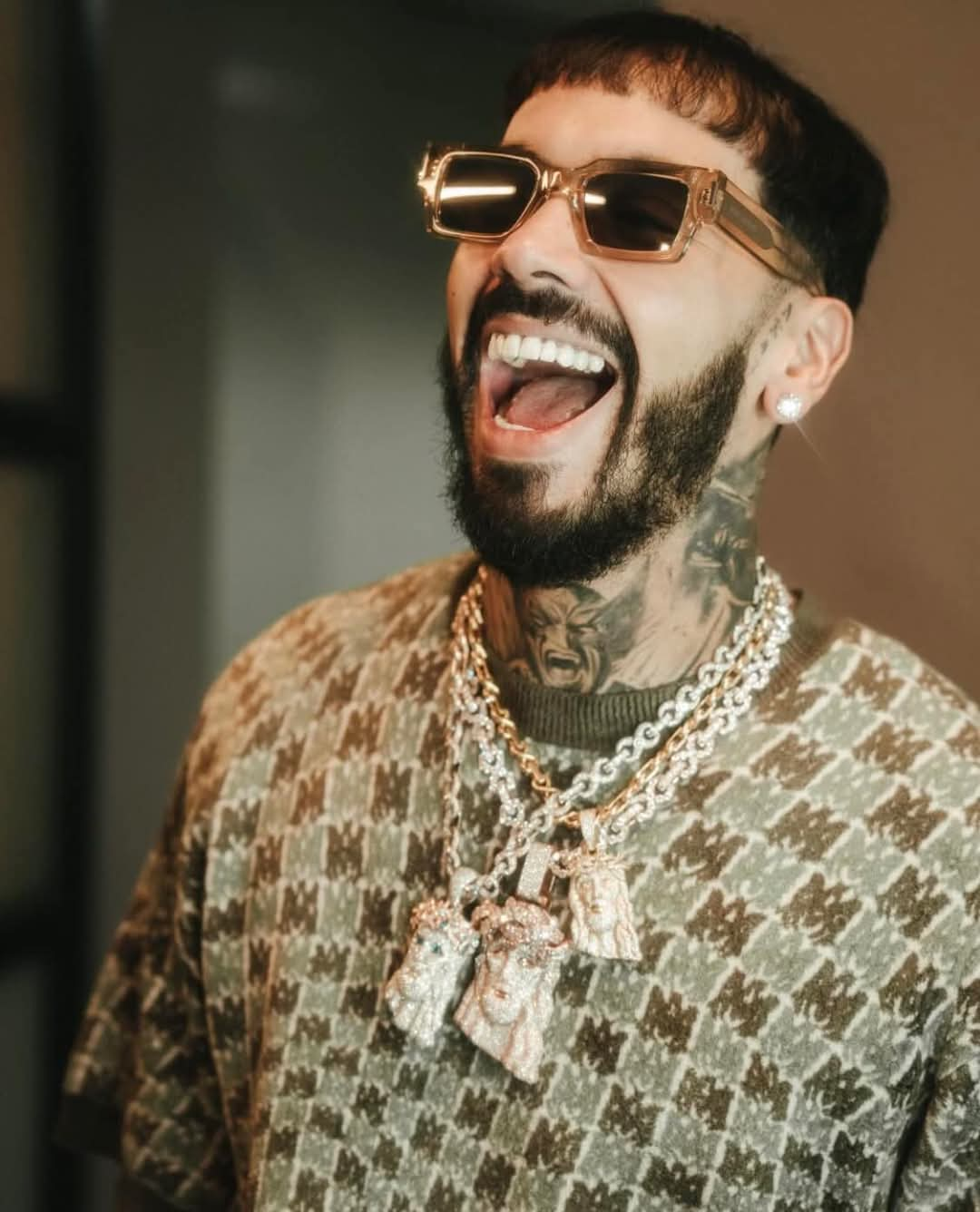 Anuel toma acción leg4l en contra de Arcángel luego de lo que revelo de su hija